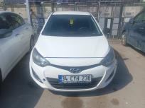 ARAÇ SATIŞA HAZIR DURUMDADIR HEDEF DEĞERE ULAŞILMASI DURUMUNDA ONAYLANACAKTIR NOTER SATIŞI SONRASI HEMEN TESLİM EDİLEBİLİR. LÜTFEN ARACI YERİNDE GÖREREK TEKLİF VERİNİZ.