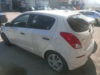 ARAÇ SATIŞA HAZIR DURUMDADIR HEDEF DEĞERE ULAŞILMASI DURUMUNDA ONAYLANACAKTIR NOTER SATIŞI SONRASI HEMEN TESLİM EDİLEBİLİR. LÜTFEN ARACI YERİNDE GÖREREK TEKLİF VERİNİZ.