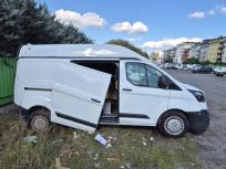 ARAÇ SATIŞA HAZIR DURUMDADIR HEDEF DEĞERE ULAŞILMASI DURUMUNDA ONAYLANACAKTIR NOTER SATIŞI SONRASI HEMEN TESLİM EDİLEBİLİR. LÜTFEN ARACI YERİNDE GÖREREK TEKLİF VERİNİZ.