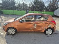 ARAÇ SATIŞA HAZIR DURUMDADIR HEDEF DEĞERE ULAŞILMASI DURUMUNDA ONAYLANACAKTIR NOTER SATIŞI SONRASI HEMEN TESLİM EDİLEBİLİR. LÜTFEN ARACI YERİNDE GÖREREK TEKLİF VERİNİZ.      