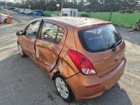 ARAÇ SATIŞA HAZIR DURUMDADIR HEDEF DEĞERE ULAŞILMASI DURUMUNDA ONAYLANACAKTIR NOTER SATIŞI SONRASI HEMEN TESLİM EDİLEBİLİR. LÜTFEN ARACI YERİNDE GÖREREK TEKLİF VERİNİZ.      