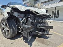 ARAÇ ÜZERİNDEKİ PİL VE HİBRİT/ELEKTRİK BAĞLANTILARI GÜVENLİK AMAÇLI SÖKÜLMÜŞ/GERİ DÖNÜŞÜME GÖNDERİLMİŞ OLABİLİR. SERVİSTEN SORGULAMA YAPARAK VE YERİNDE GÖREREK TEKLİF VERİNİZ.    GREY MARKET OLABİLİR. ARAÇ SATIŞA HAZIR DURUMDADIR HEDEF DEĞERE ULAŞILMASI DURUMUNDA ONAYLANACAKTIR NOTER SATIŞI SONRASI HEMEN TESLİM EDİLEBİLİR. LÜTFEN ARACI YERİNDE GÖREREK TEKLİF VERİNİZ.  