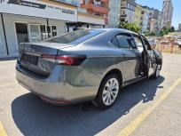 ARAÇ ÜZERİNDEKİ PİL VE HİBRİT/ELEKTRİK BAĞLANTILARI GÜVENLİK AMAÇLI SÖKÜLMÜŞ/GERİ DÖNÜŞÜME GÖNDERİLMİŞ OLABİLİR. SERVİSTEN SORGULAMA YAPARAK VE YERİNDE GÖREREK TEKLİF VERİNİZ.    ARAÇ SATIŞA HAZIR DURUMDADIR HEDEF DEĞERE ULAŞILMASI DURUMUNDA ONAYLANACAKTIR NOTER SATIŞI SONRASI HEMEN TESLİM EDİLEBİLİR. LÜTFEN ARACI YERİNDE GÖREREK TEKLİF VERİNİZ.